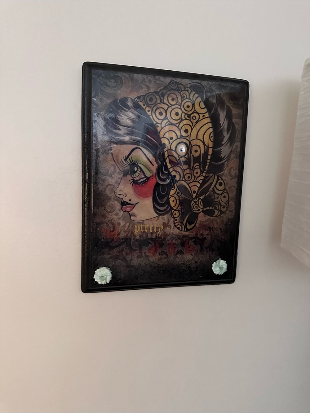 Framed Decorative Portrait Wall Art in Black and Gold
